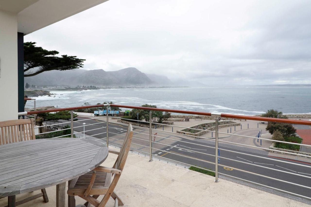 Hermanus Seaview Apartment Екстериор снимка