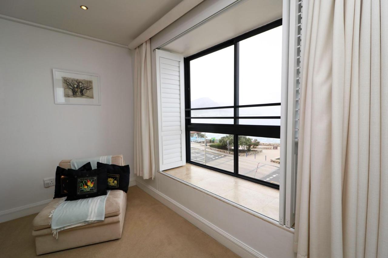 Hermanus Seaview Apartment Екстериор снимка